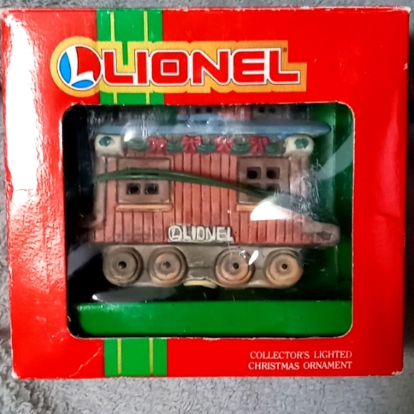 Lionel Caboose Collectors Lighted Christmas Ornament NIB - Picture 1 of 2